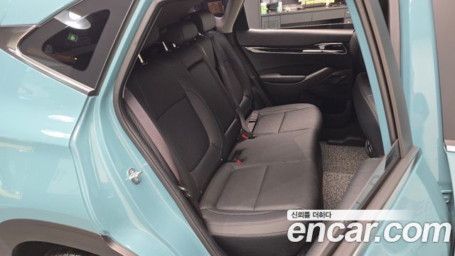 Kia Seltos Gasoline 1.6 Turbo 2WD Gravity 2023 — фото 11