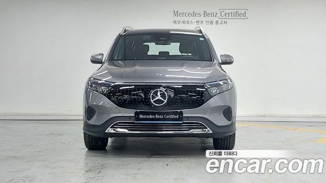 Mercedes-Benz EQB (X243) EQB300 4MATIC Progressive 2026 — фото 3