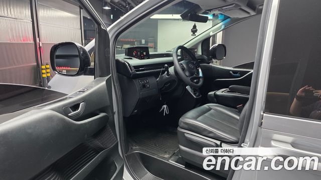 Hyundai Staria Cargo 3-Seater Modern 2023 — фото 10