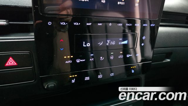 Hyundai Staria Cargo 3-Seater Modern 2023 — фото 17