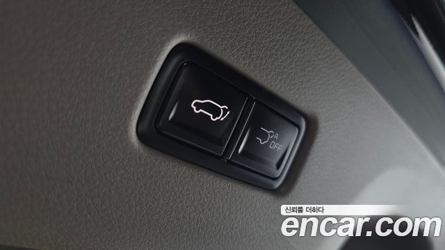 Kia Carnival (IV) Gasoline 7-Seater Hi Limousine Signature 2025 — фото 20