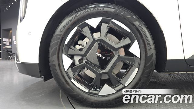 Kia Carnival (IV) Gasoline 9-Seater Signature 2024 — фото 5