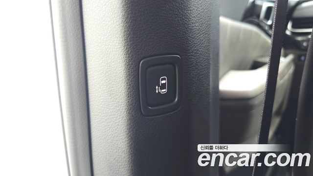 Kia Carnival (IV) Gasoline 9-Seater Signature 2024 — фото 18