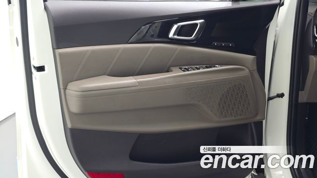 Kia Carnival (IV) Gasoline 9-Seater Signature 2024 — фото 24