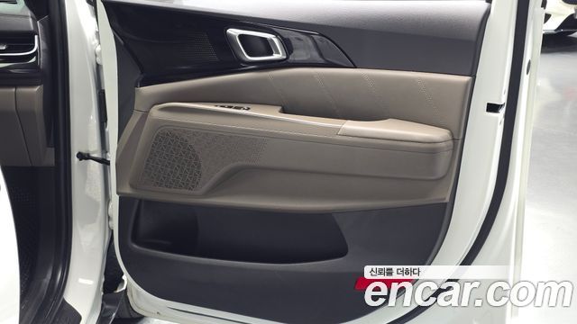 Kia Carnival (IV) Gasoline 9-Seater Signature 2024 — фото 25