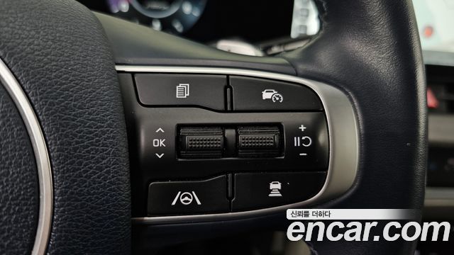 Kia Sportage (V) LPG 2.0 2WD Signature 2023 — фото 18