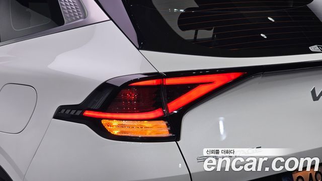 Kia Sportage (V) LPG 2.0 2WD Signature 2023 — фото 23