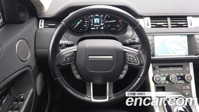 Land Rover Range Rover Evoque 2.0 TD4 SE 2016 — фото 13