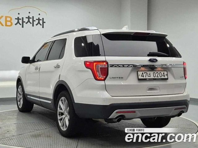 Ford Explorer 2.3 Limited 4WD 5th 2017 — фото 2