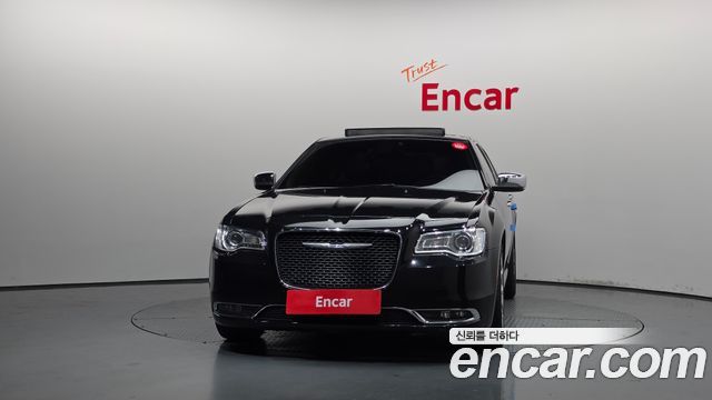 Chrysler 300C 3.6 2015 — фото 3