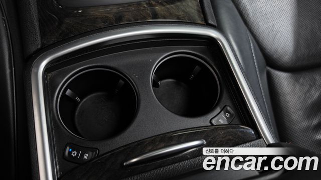 Chrysler 300C 3.6 2015 — фото 19