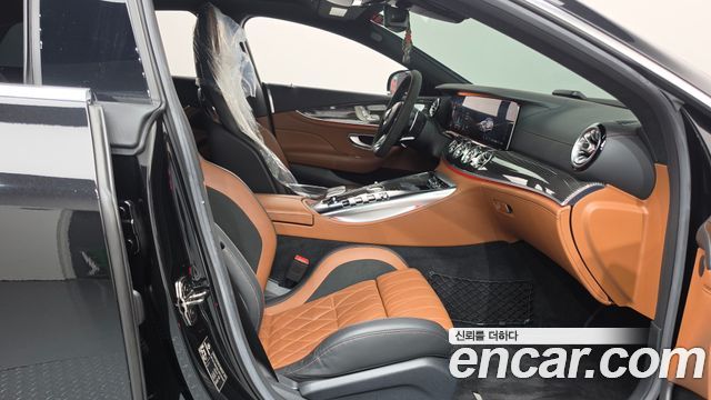 Mercedes-Benz AMG GT 4Door 63 S 4MATIC+ 2020 — фото 26