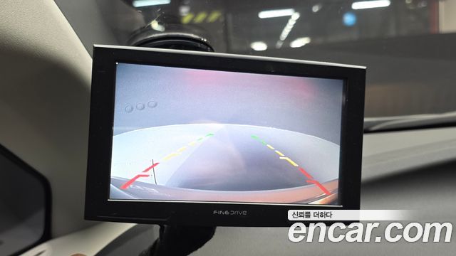 Toyota Prius 1.8 E 2015 — фото 16