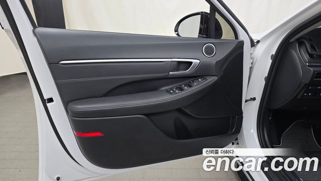 Hyundai Sonata (DN8) 2.0 Premium Plus 2023 — фото 24