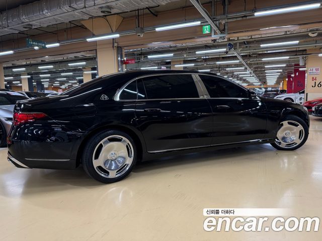 Mercedes-Benz S-Class (W223) Maybach S580 4MATIC 2022 — фото 17