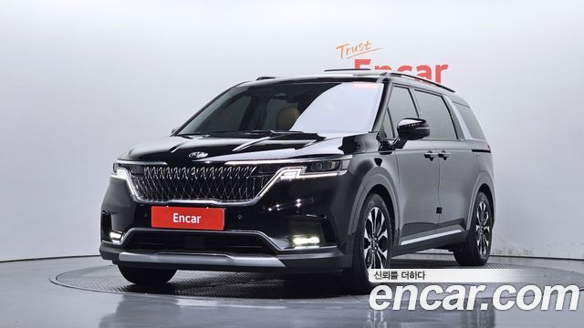 Kia Carnival (IV) Gasoline 9-Seater Signature