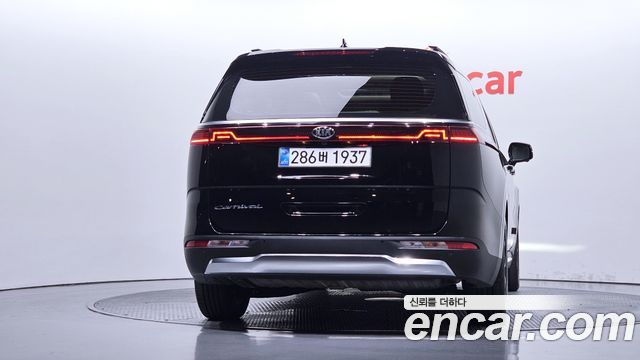Kia Carnival (IV) Gasoline 9-Seater Signature 2021 — фото 4