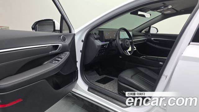 Hyundai Sonata The Edge (DN8) 2.0 Exclusive 2024 — фото 10