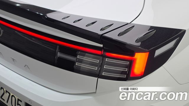Hyundai Sonata The Edge (DN8) 2.0 Exclusive 2024 — фото 23