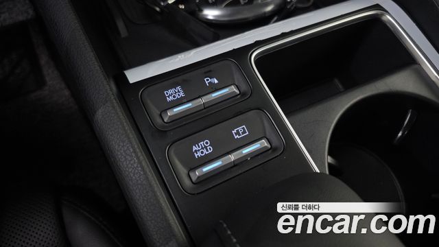 Hyundai Sonata The Edge (DN8) 2.0 Exclusive 2024 — фото 26