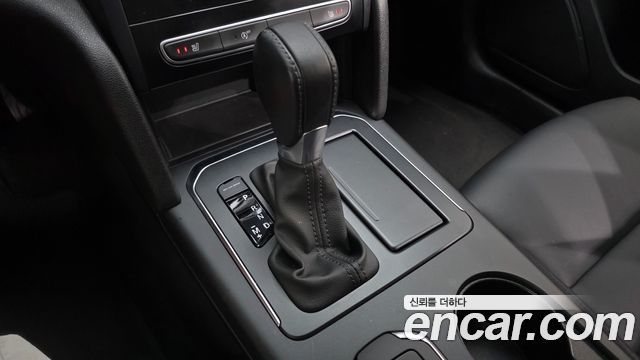 Renault Korea SM6 1.3 TCe SE 2022 — фото 9