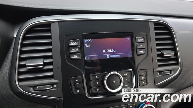 Renault Korea SM6 1.3 TCe SE 2022 — фото 14