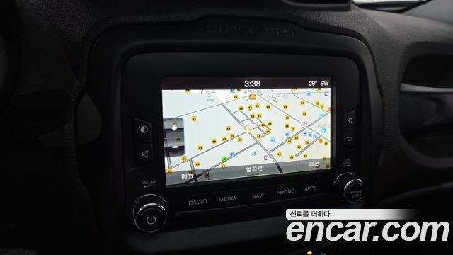 Jeep Renegade 2.0 Diesel Limited AWD 2017 — фото 14