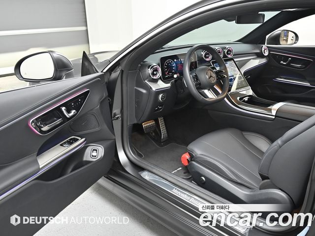 Mercedes-Benz CLE-Class (C236) CLE200 Coupe 2025 — фото 15