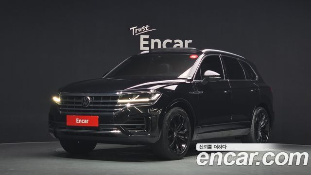 Volkswagen Touareg (III) 3.0 TDI R-Line