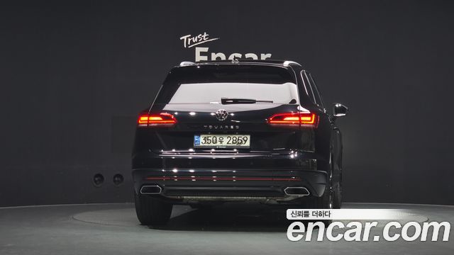 Volkswagen Touareg (III) 3.0 TDI R-Line 2021 — фото 4
