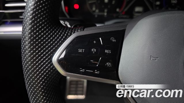 Volkswagen Touareg (III) 3.0 TDI R-Line 2021 — фото 36