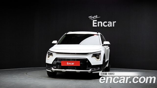 Kia Niro Signature 2024 — фото 3