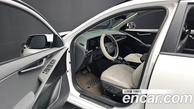 Kia Niro Signature 2024 — фото 10