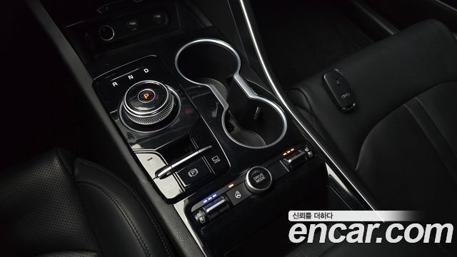 Kia K5 (III) 2.0 Prestige 2021 — фото 9