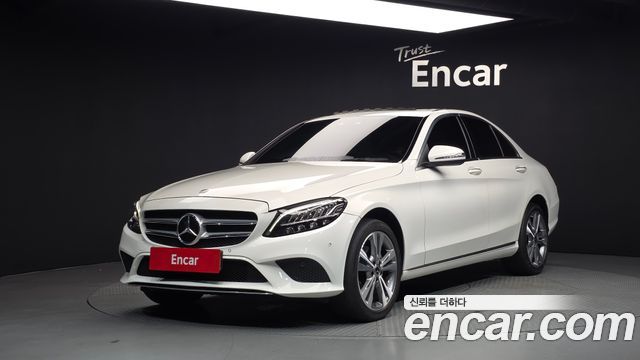 Mercedes-Benz C-Class (W205) C220 d 4MATIC 2020 — фото 1