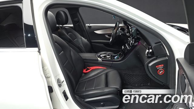Mercedes-Benz C-Class (W205) C220 d 4MATIC 2020 — фото 11