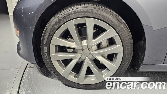 Tesla Model 3 Long Range AWD 2022 — фото 5