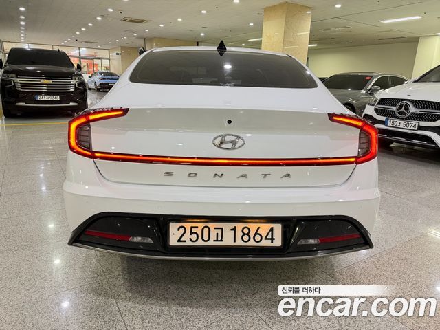 Hyundai Sonata (DN8) 2.0 Premium Plus 2022 — фото 4