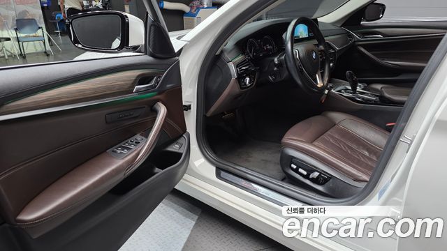 BMW 5 Series (G30) 520d Luxury Plus 2018 — фото 10