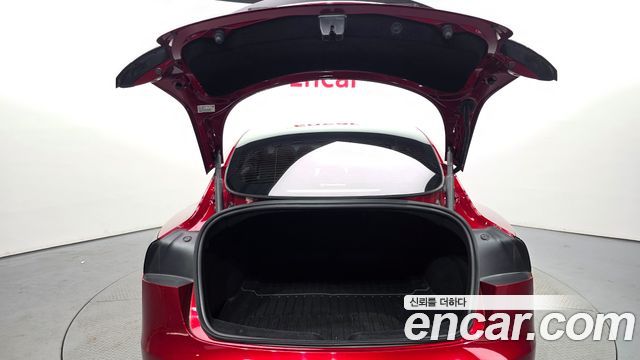 Tesla Model 3 Performance AWD 2025 — фото 23
