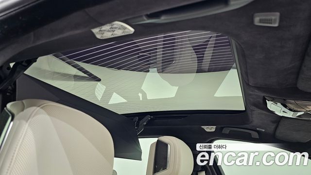 BMW i7 (G70) M70 xDrive M Performance 2025 — фото 17