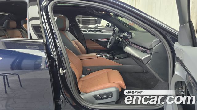 BMW 5 Series (G60) 530i xDrive M Sport 2026 — фото 26