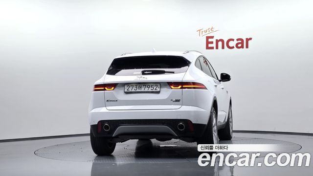 Jaguar E-PACE P250 SE 2019 — фото 4