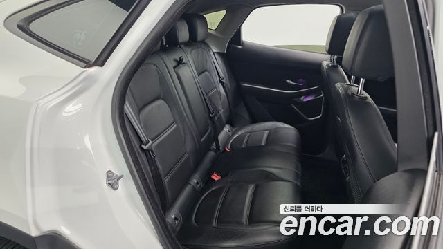Jaguar E-PACE P250 SE 2019 — фото 15