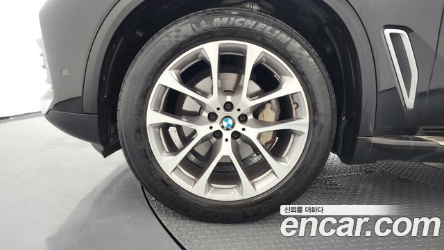 BMW X5 (G05) xDrive 30d xLine 2019 — фото 5