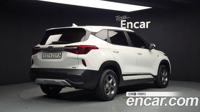 Kia Seltos Diesel 1.6 2WD Trendy 2021 — фото 2