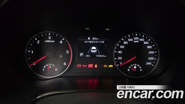 Kia Seltos Diesel 1.6 2WD Trendy 2021 — фото 8