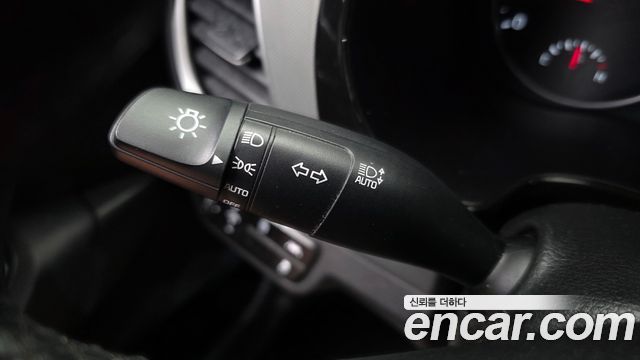 Kia Seltos Diesel 1.6 2WD Trendy 2021 — фото 19