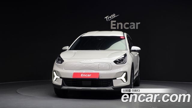 Kia Niro Plus Earth 2024 — фото 3