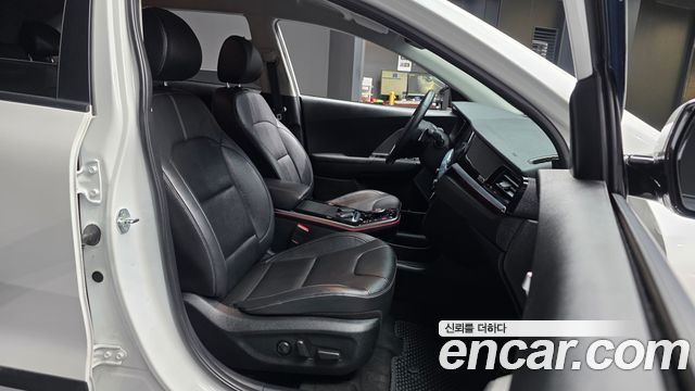Kia Niro Plus Earth 2024 — фото 15